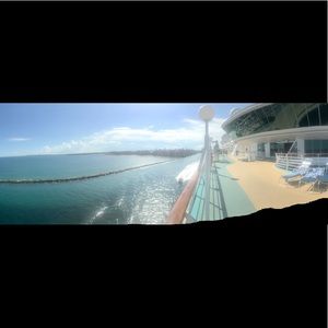 Meet your Posher, Thuy